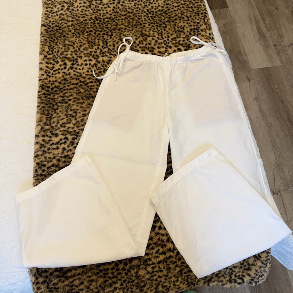 Wilfred Artisan White Linen Pants